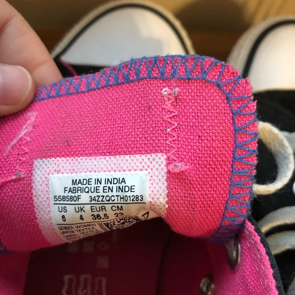 Girls Converse - Picture 2 of 3